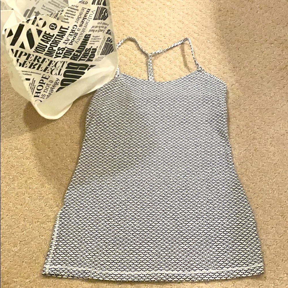 Lululemon power y tank